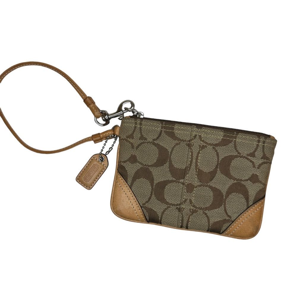Coach Wristlet Brown Logo